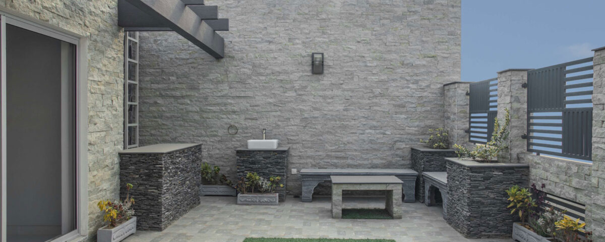 Modern exterior architecture photography of a luxurious Dubai villa, captured by IBN Films.