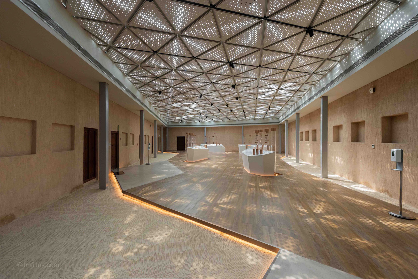 Contemporary gallery interior in Dubai, architectural interior photography by IBN Films