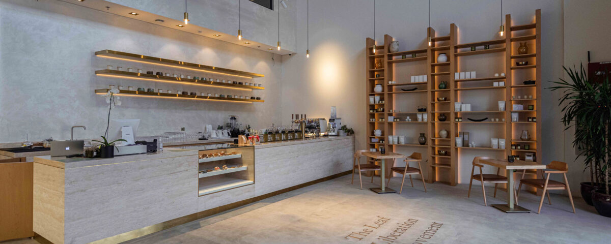 Modern kitchen interior in a stylish Dubai residence, architectural interior photography by IBN Films