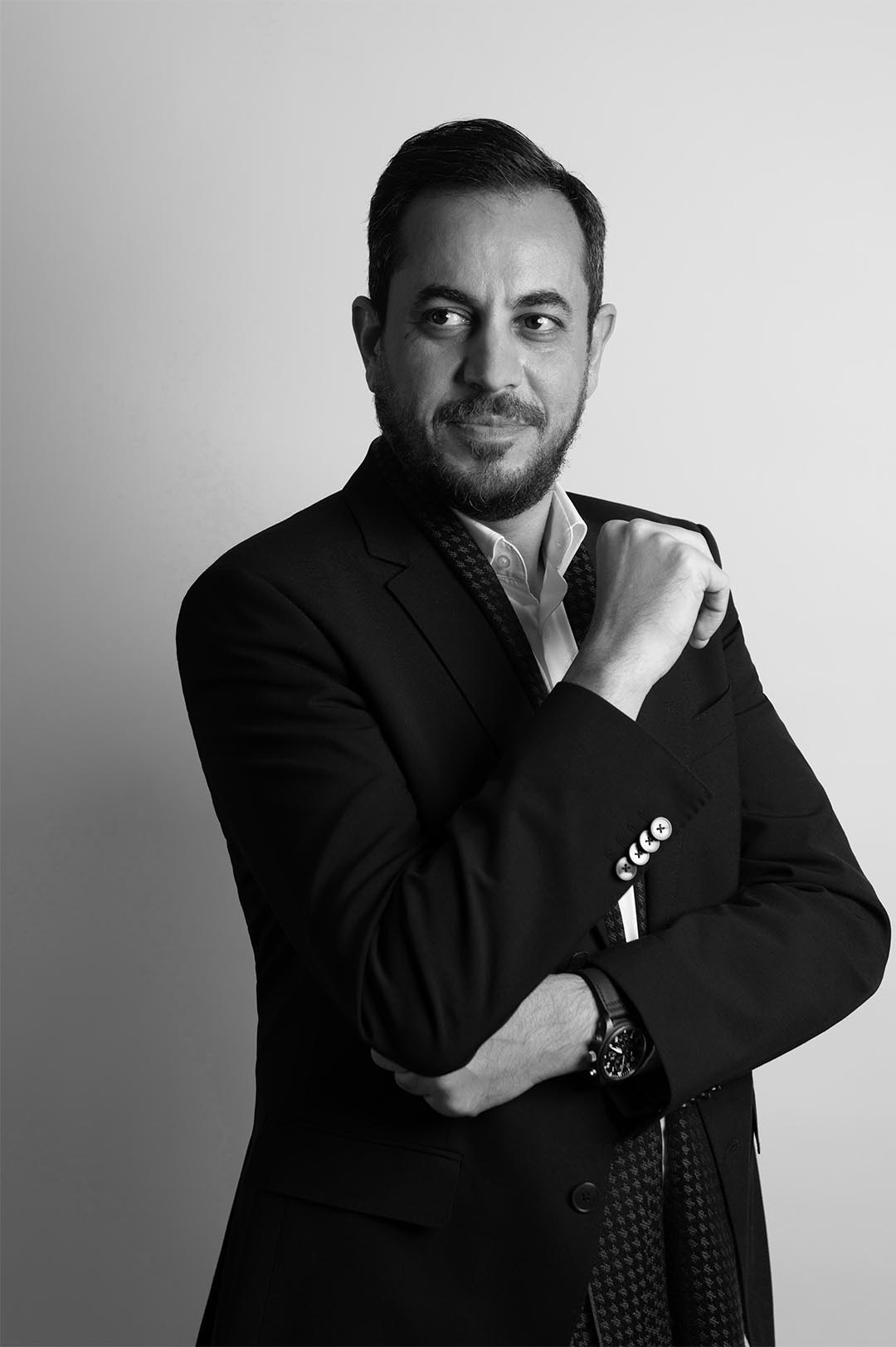 Headshots photographer in dubai