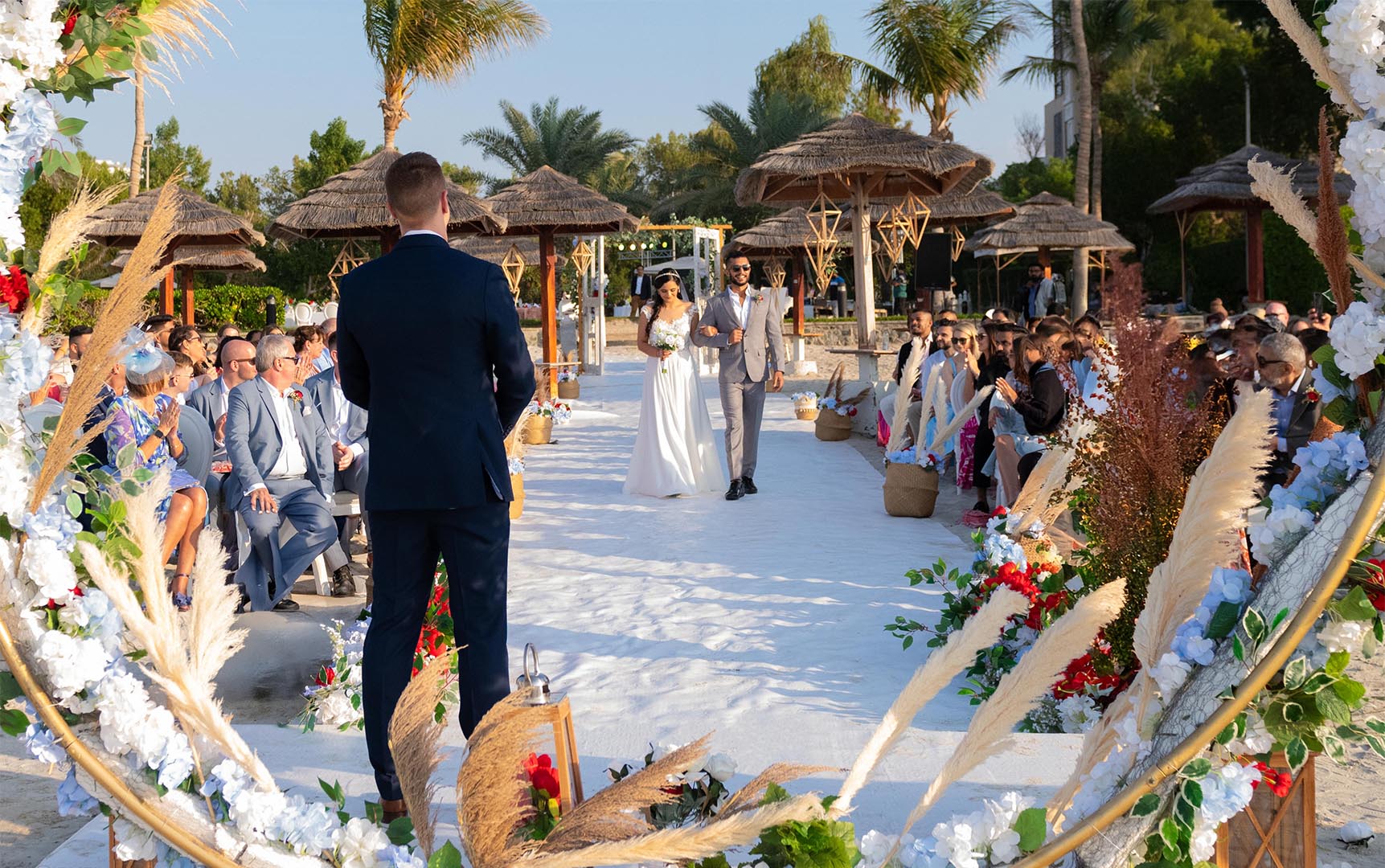 wedding photographer in dubai